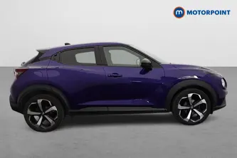 Nissan Juke Tekna Automatic Petrol SUV - Stock Number (1652378) - Drivers side