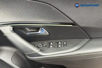 Peugeot 2008 GT Automatic Electric SUV - Stock Number (1652940) - 19th supplementary image