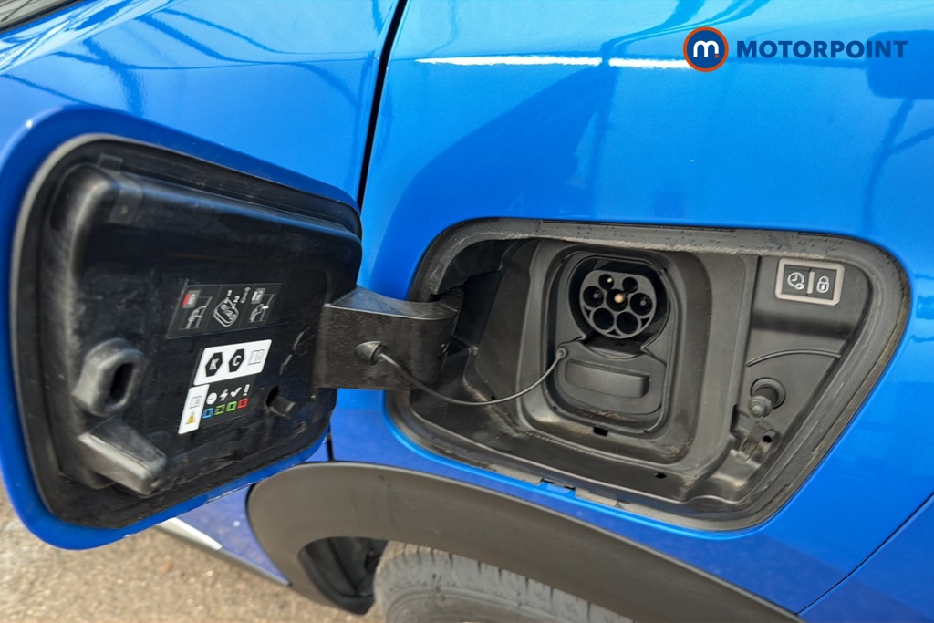 Peugeot 2008 GT Automatic Electric SUV - Stock Number (1652940) - 41st supplementary image