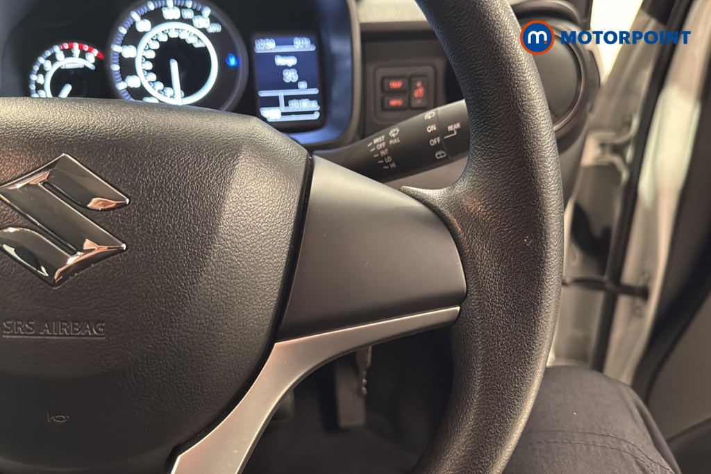 Suzuki Ignis Sz-T Manual Petrol SUV - Stock Number (1653123) - 3rd supplementary image