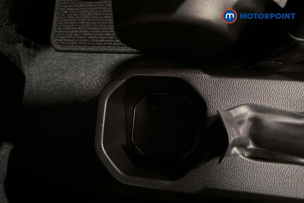 Suzuki Ignis Sz-T Manual Petrol SUV - Stock Number (1653123) - 16th supplementary image