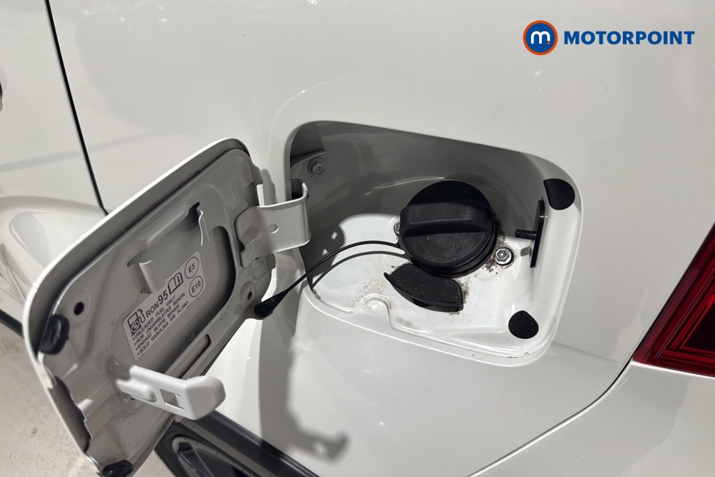 Suzuki Ignis Sz-T Manual Petrol SUV - Stock Number (1653123) - 41st supplementary image
