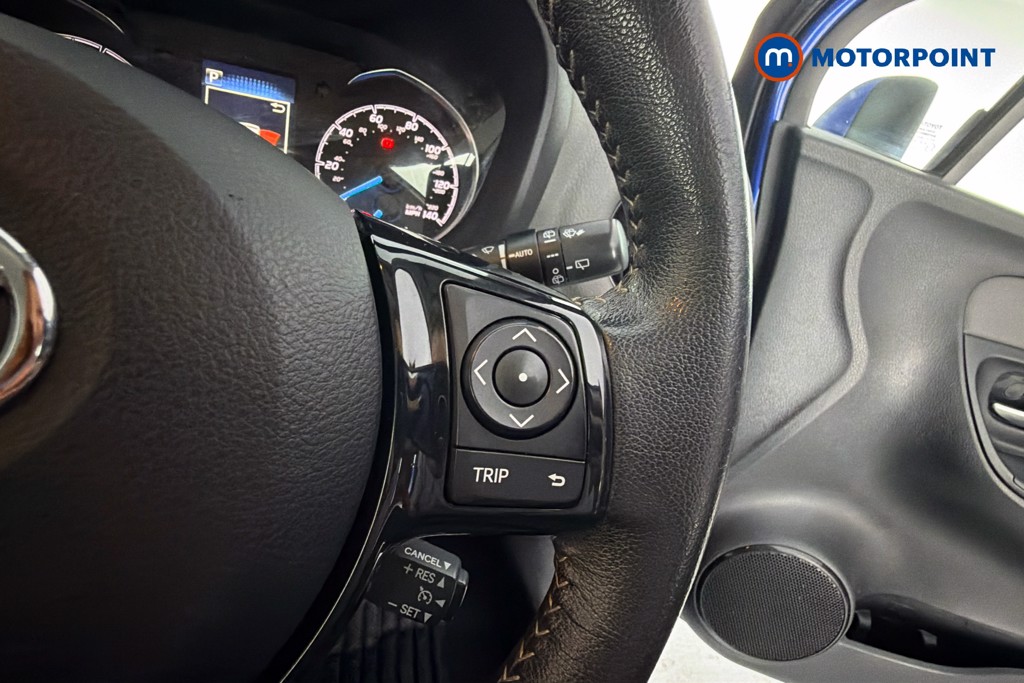 Toyota Yaris Icon Automatic Petrol-Electric Hybrid Hatchback - Stock Number (1653178) - 4th supplementary image
