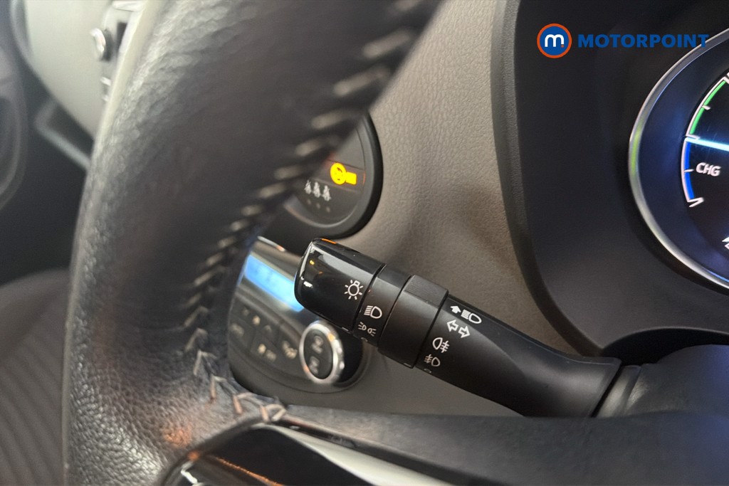 Toyota Yaris Icon Automatic Petrol-Electric Hybrid Hatchback - Stock Number (1653178) - 6th supplementary image