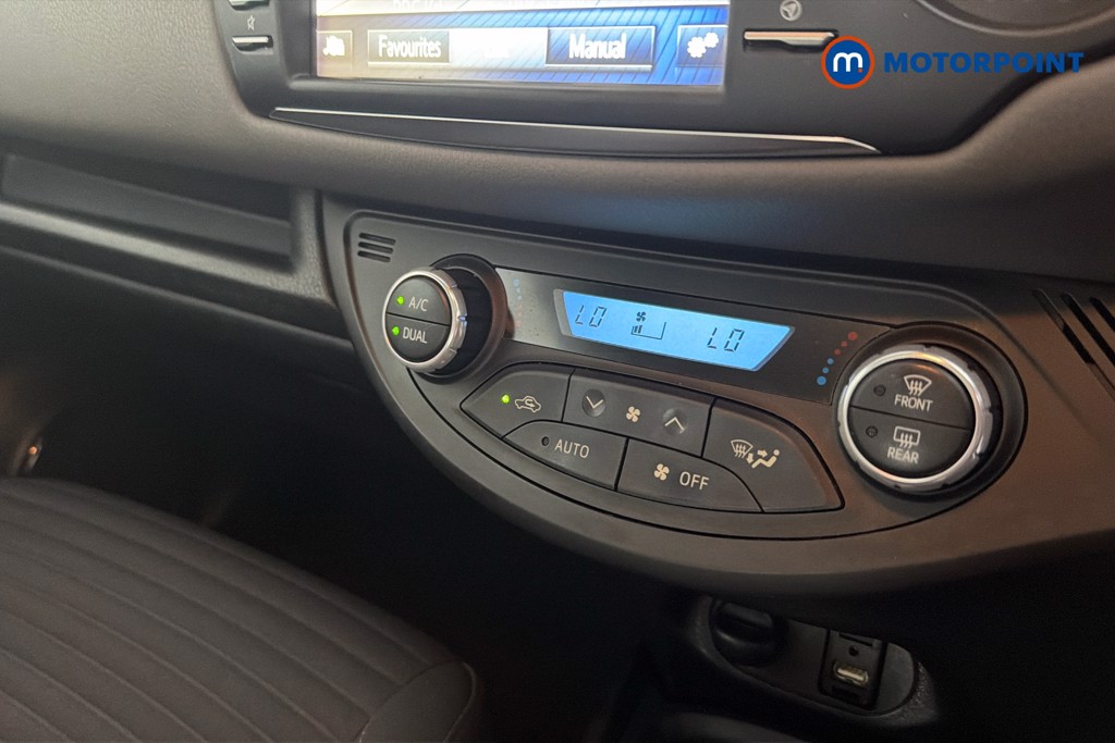 Toyota Yaris Icon Automatic Petrol-Electric Hybrid Hatchback - Stock Number (1653178) - 12th supplementary image