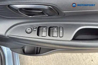 Hyundai I20 Advance Manual Petrol Hatchback - Stock Number (1653574) - 19th supplementary image