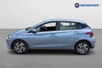 Hyundai I20 Advance Manual Petrol Hatchback - Stock Number (1653574) - Drivers side