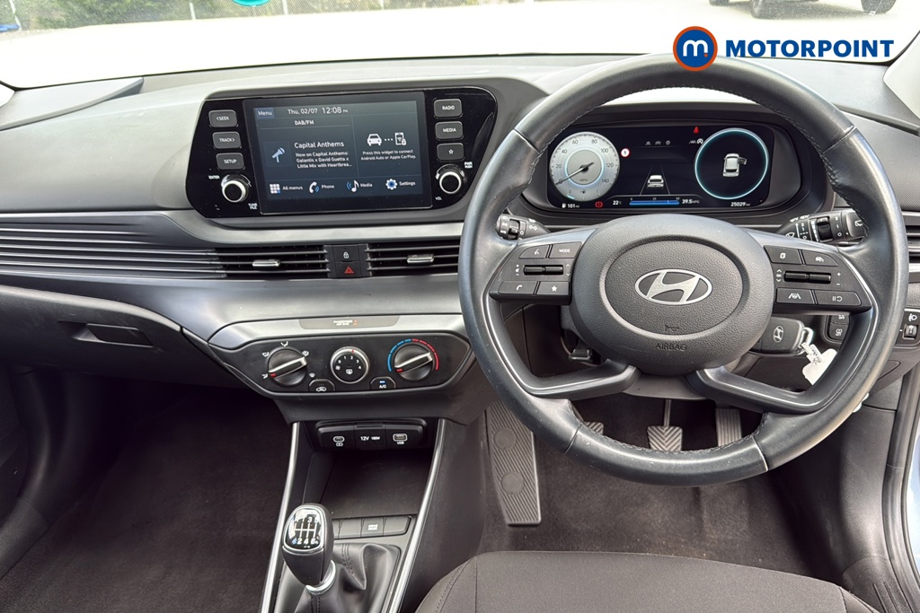 Hyundai I20 Advance Manual Petrol Hatchback - Stock Number (1653574) - 1st supplementary image