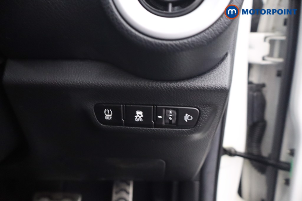 KIA Picanto X-Line S Automatic Petrol Hatchback - Stock Number (1653864) - 13th supplementary image