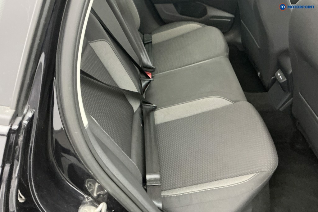 Volkswagen Polo Life Manual Petrol Hatchback - Stock Number (1654463) - 4th supplementary image