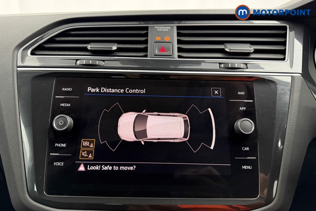 Volkswagen Tiguan Life Manual Petrol SUV - Stock Number (1654480) - 9th supplementary image