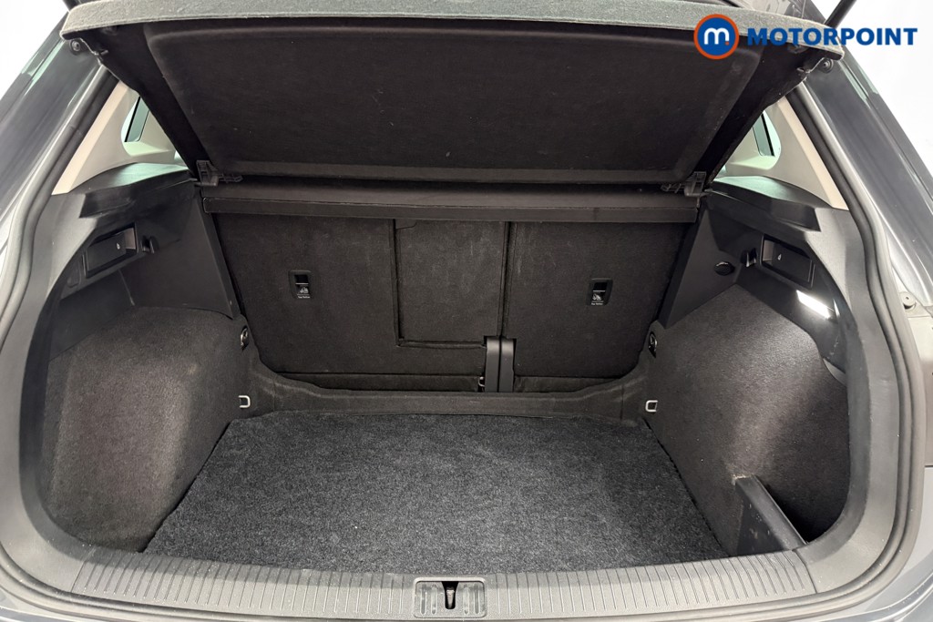Volkswagen Tiguan Life Manual Petrol SUV - Stock Number (1654480) - 16th supplementary image