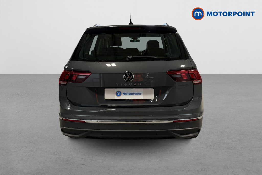 Volkswagen Tiguan Life Manual Petrol SUV - Stock Number (1654480) - Rear bumper