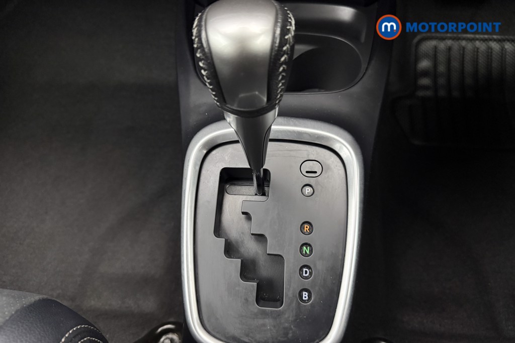 Toyota Yaris Gr-Sport Automatic Petrol-Electric Hybrid Hatchback - Stock Number (1654511) - 7th supplementary image
