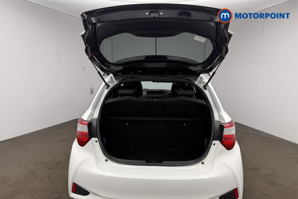 Toyota Yaris Gr-Sport Automatic Petrol-Electric Hybrid Hatchback - Stock Number (1654511) - 20th supplementary image