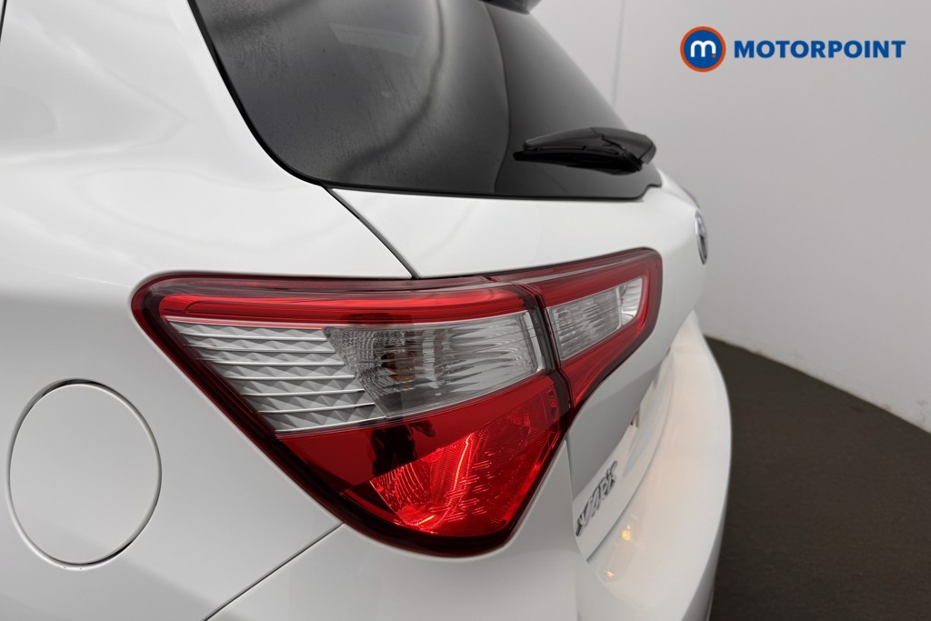Toyota Yaris Gr-Sport Automatic Petrol-Electric Hybrid Hatchback - Stock Number (1654511) - 26th supplementary image