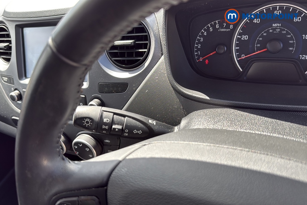 Hyundai I10 Play Manual Petrol Hatchback - Stock Number (1654983) - 5th supplementary image