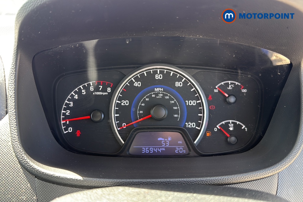 Hyundai I10 Play Manual Petrol Hatchback - Stock Number (1654983) - 7th supplementary image