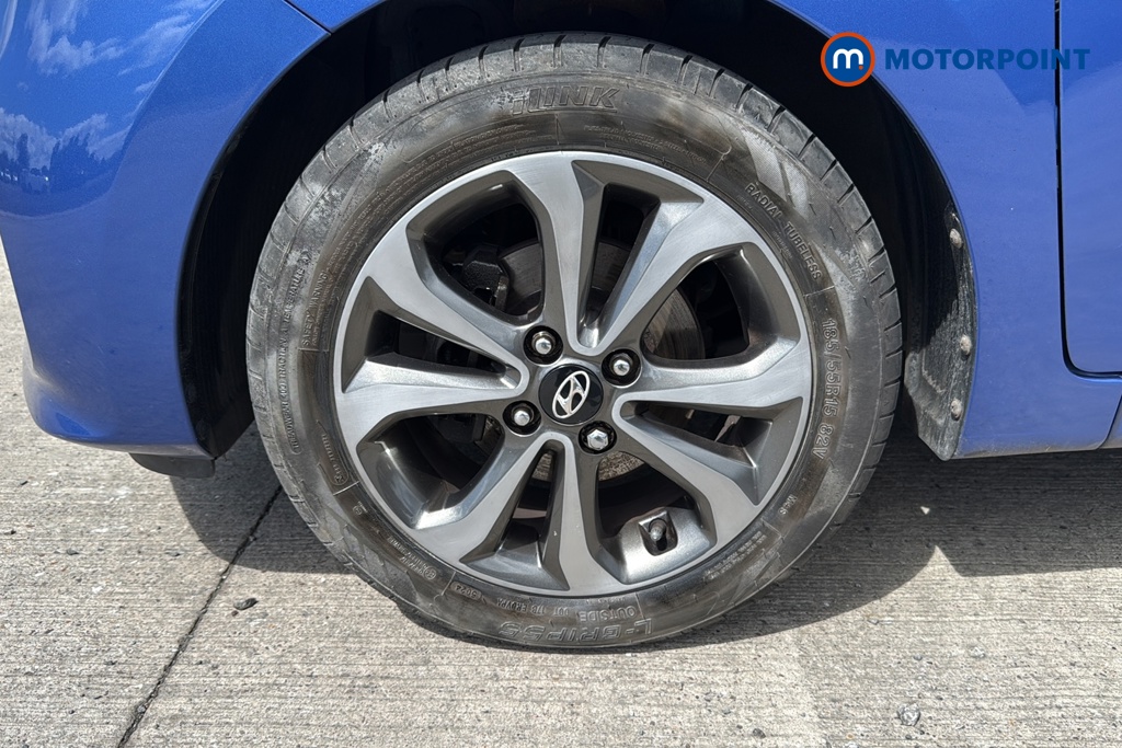 Hyundai I10 Play Manual Petrol Hatchback - Stock Number (1654983) - 44th supplementary image
