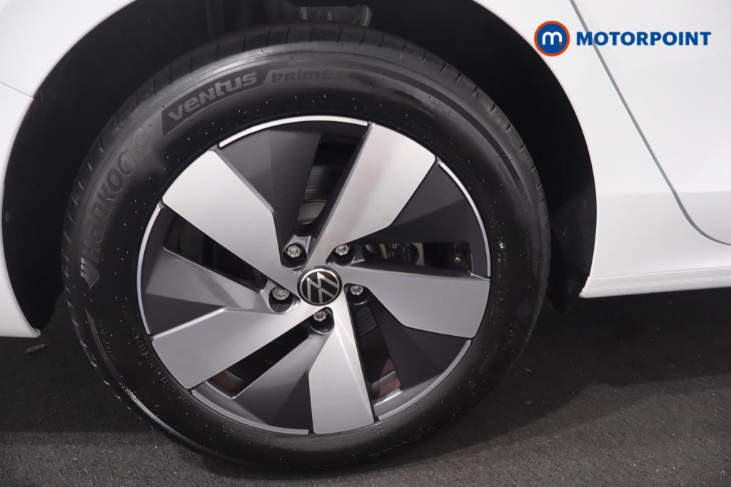 Volkswagen Passat Life Automatic Petrol Plug-In Hybrid Estate - Stock Number (1655210) - 15th supplementary image