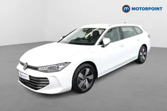 Volkswagen Passat Life Automatic Petrol Plug-In Hybrid Estate - Stock Number (1655210) - Passenger side front corner