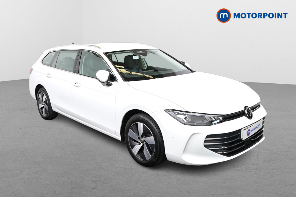Volkswagen Passat Life Automatic Petrol Plug-In Hybrid Estate - Stock Number (1655210) - Drivers side front corner