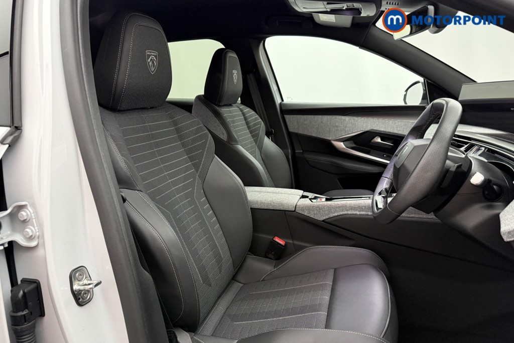 Peugeot 3008 GT Automatic Petrol SUV - Stock Number (1655236) - 12th supplementary image