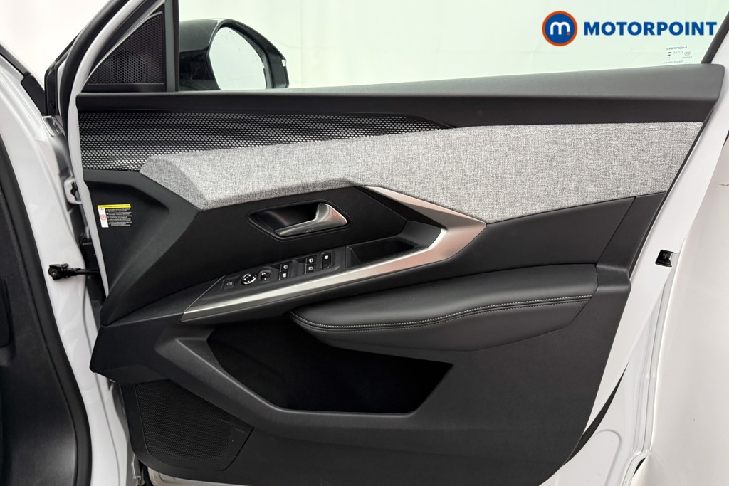 Peugeot 3008 GT Automatic Petrol SUV - Stock Number (1655236) - 13th supplementary image