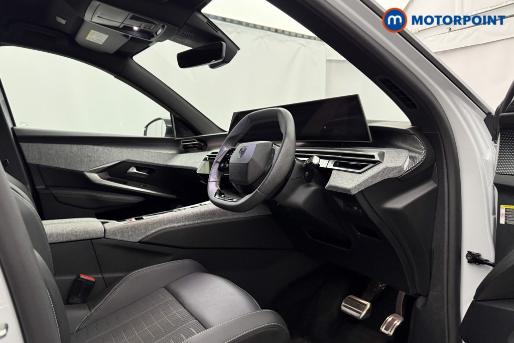 Peugeot 3008 GT Automatic Petrol SUV - Stock Number (1655236) - 1st supplementary image