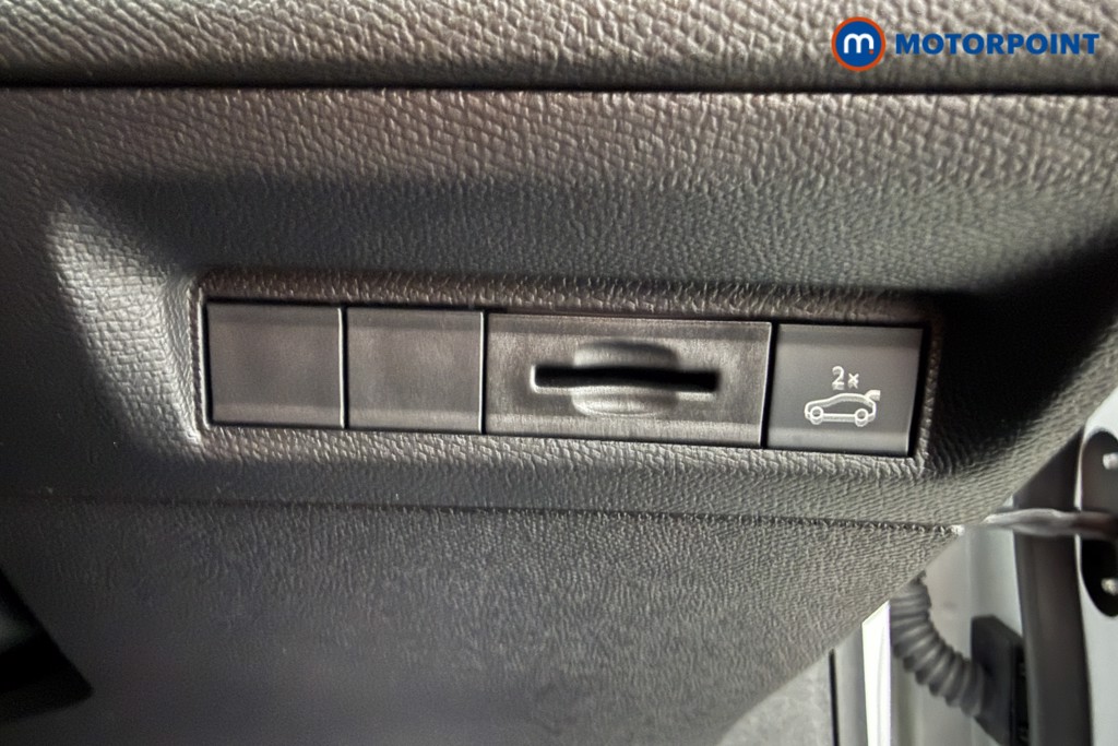 Peugeot 408 GT Automatic Petrol Hatchback - Stock Number (1655472) - 5th supplementary image