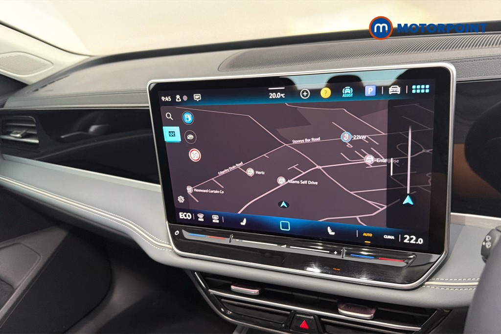 Volkswagen Passat Life Automatic Petrol Plug-In Hybrid Estate - Stock Number (1655494) - 10th supplementary image