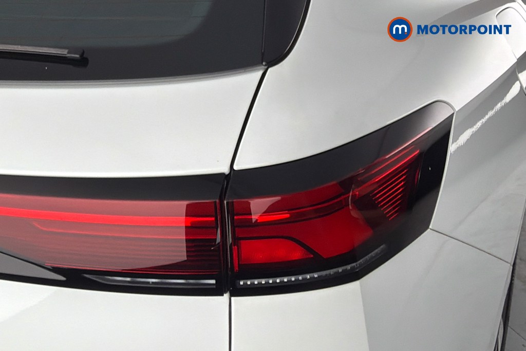 Volkswagen Passat Life Automatic Petrol Plug-In Hybrid Estate - Stock Number (1655494) - 38th supplementary image