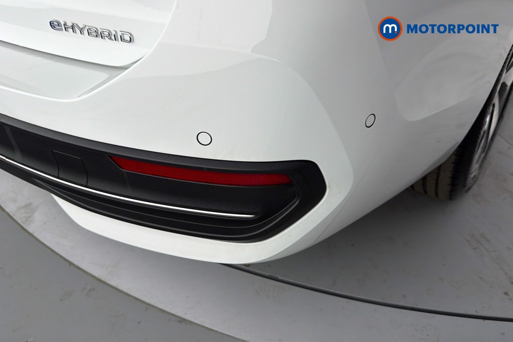 Volkswagen Passat Life Automatic Petrol Plug-In Hybrid Estate - Stock Number (1655494) - 40th supplementary image