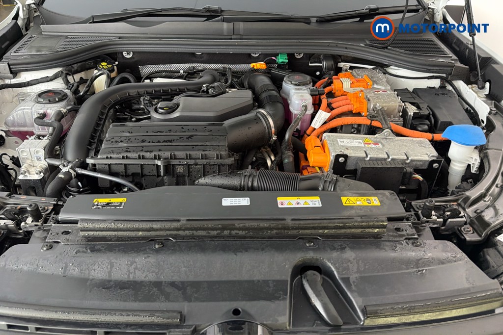 Volkswagen Passat Life Automatic Petrol Plug-In Hybrid Estate - Stock Number (1655494) - 51st supplementary image