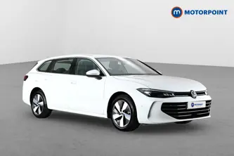 Volkswagen Passat Life Automatic Petrol Plug-In Hybrid Estate - Stock Number (1655494) - Drivers side front corner