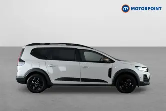 Dacia Jogger Extreme Automatic Petrol-Electric Hybrid People Carrier - Stock Number (1656086) - Drivers side
