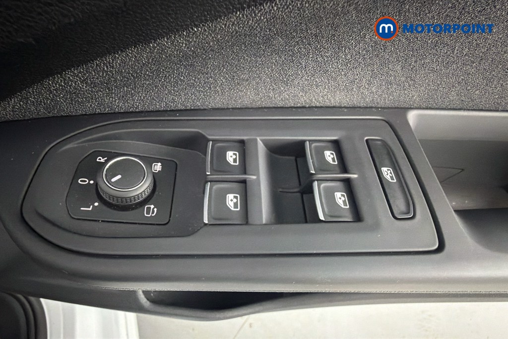 Volkswagen Golf Life Manual Petrol Hatchback - Stock Number (1656111) - 20th supplementary image