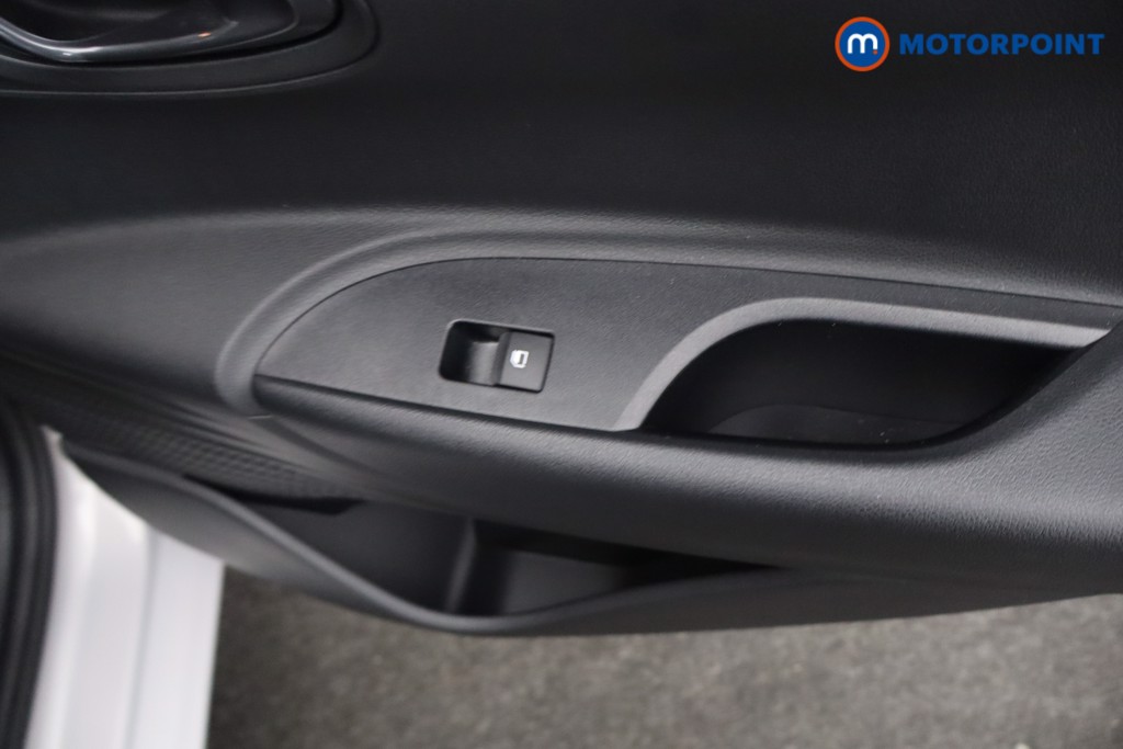 Hyundai I20 Ultimate Automatic Petrol Hatchback - Stock Number (1656403) - 23rd supplementary image