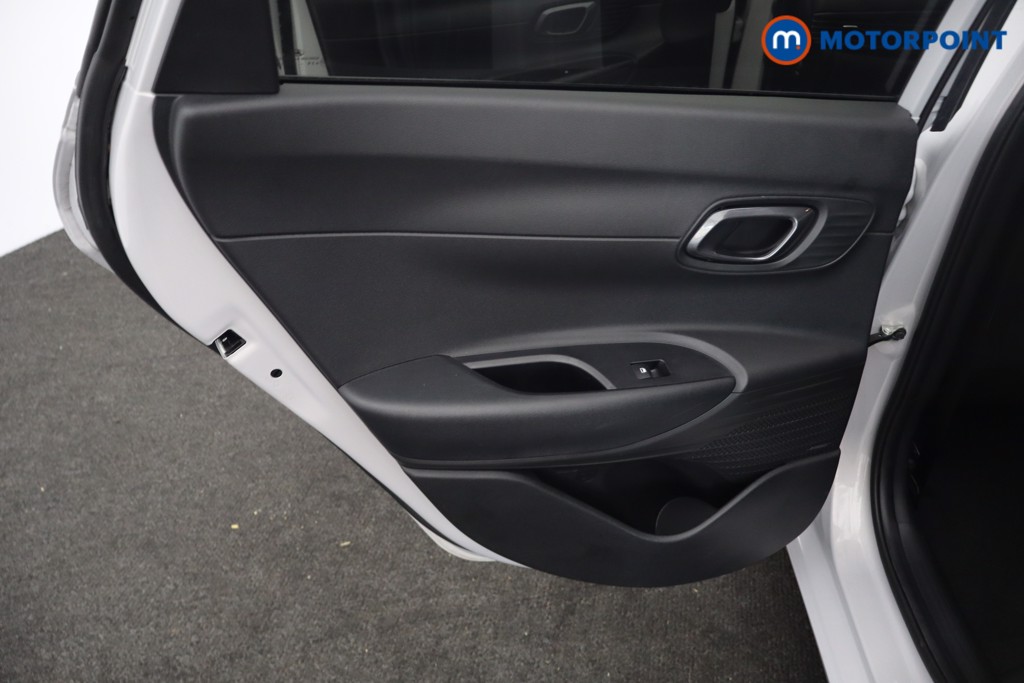 Hyundai I20 Ultimate Automatic Petrol Hatchback - Stock Number (1656403) - 25th supplementary image