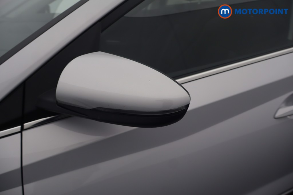 Hyundai I20 Ultimate Automatic Petrol Hatchback - Stock Number (1656403) - 33rd supplementary image