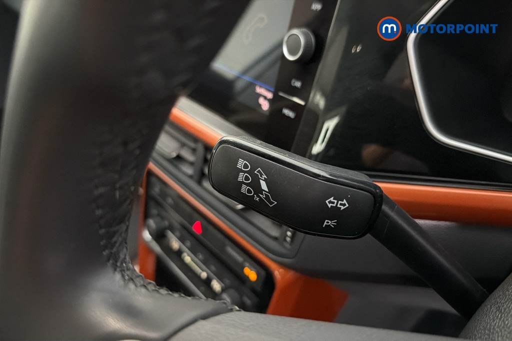 Volkswagen T-Cross SEL Manual Petrol SUV - Stock Number (1656510) - 6th supplementary image
