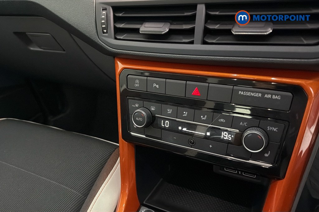 Volkswagen T-Cross SEL Manual Petrol SUV - Stock Number (1656510) - 12th supplementary image