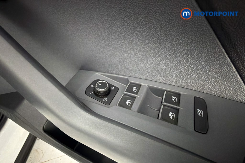 Volkswagen T-Cross SEL Manual Petrol SUV - Stock Number (1656510) - 20th supplementary image