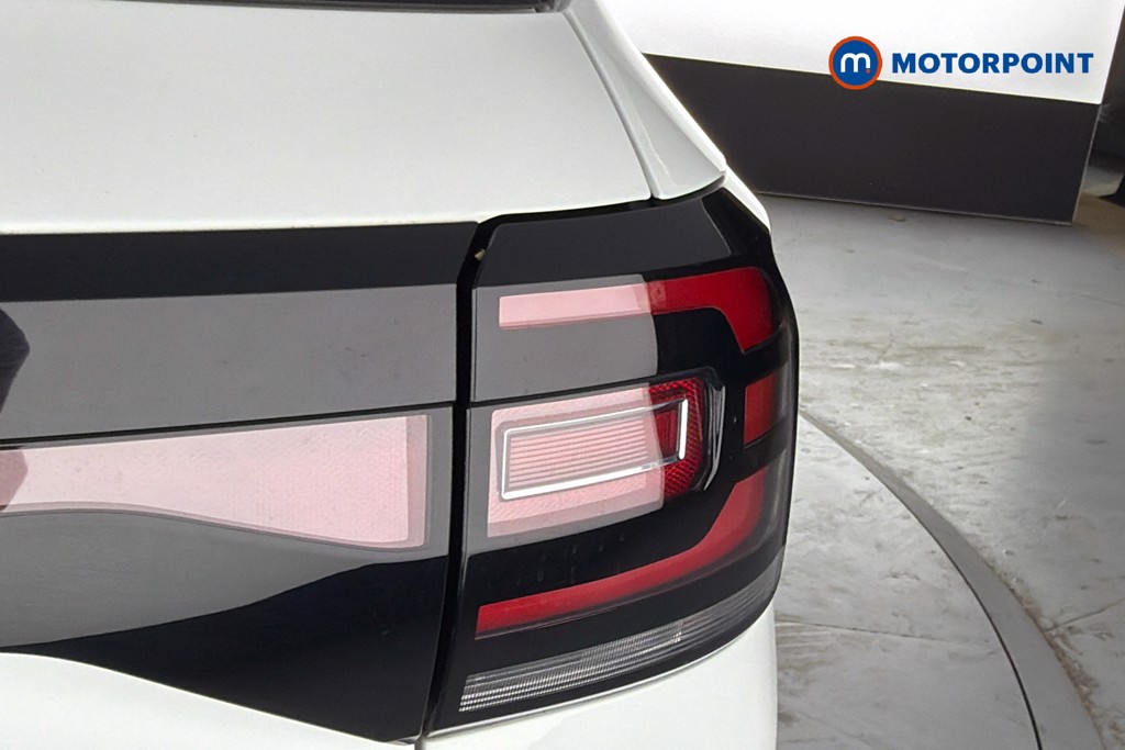 Volkswagen T-Cross SEL Manual Petrol SUV - Stock Number (1656510) - 38th supplementary image