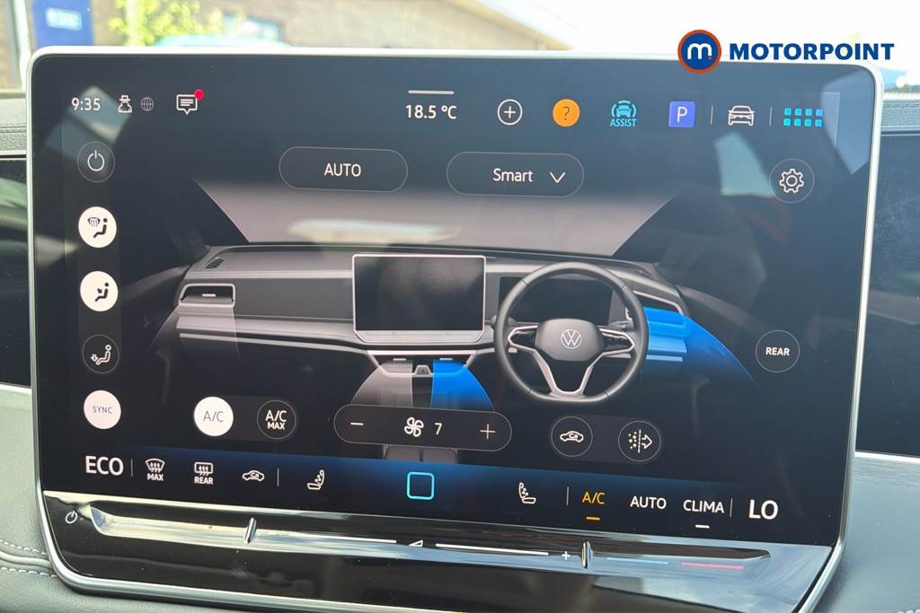 Volkswagen Passat Life Automatic Petrol Plug-In Hybrid Estate - Stock Number (1656629) - 12th supplementary image