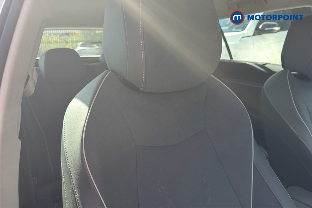 Volkswagen Passat Life Automatic Petrol Plug-In Hybrid Estate - Stock Number (1656629) - 23rd supplementary image