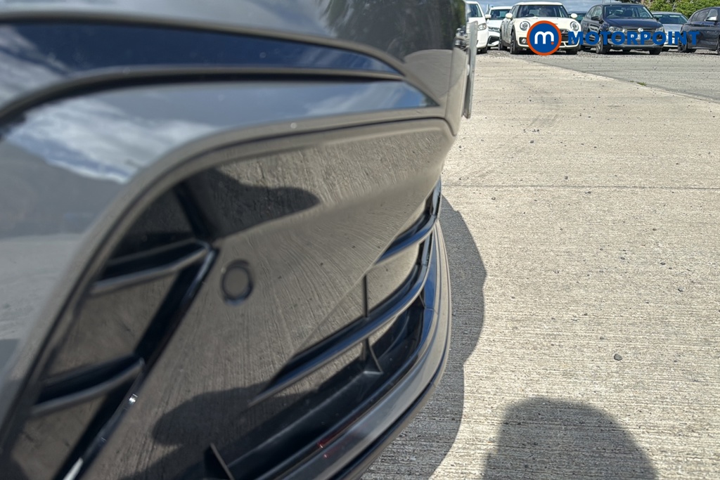 Volkswagen Golf R-Line Automatic Petrol Hatchback - Stock Number (1656815) - 38th supplementary image