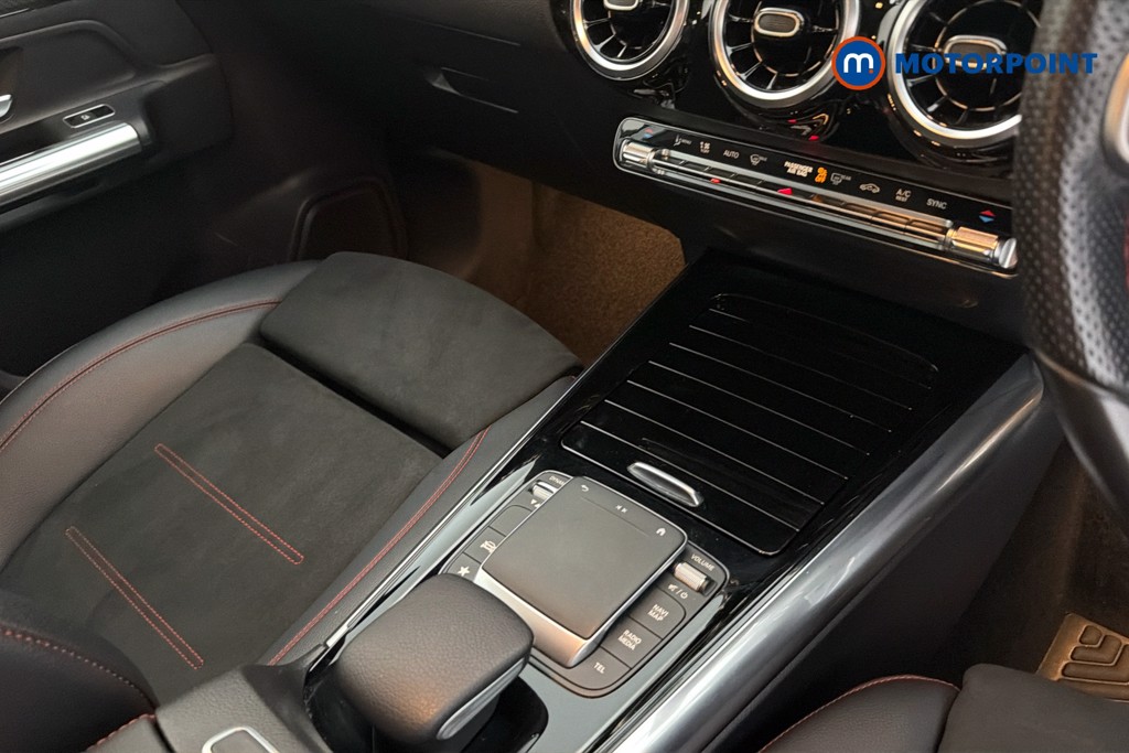 Mercedes-Benz GLA Amg Line Automatic Diesel SUV - Stock Number (1656865) - 15th supplementary image