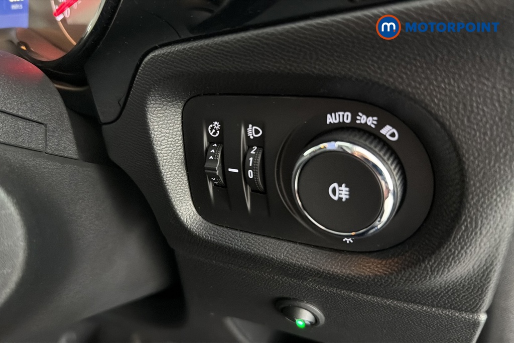 Vauxhall Corsa SE Manual Petrol Hatchback - Stock Number (1656998) - 11th supplementary image