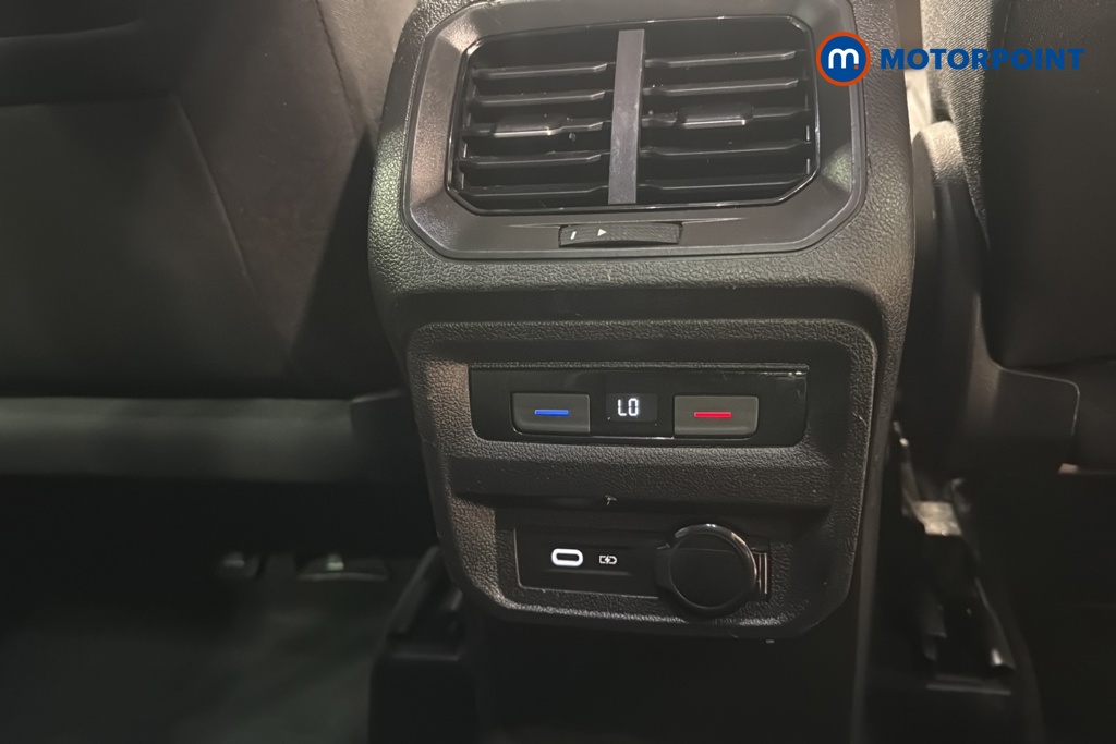 Volkswagen Tiguan Life Automatic Diesel SUV - Stock Number (1657044) - 28th supplementary image